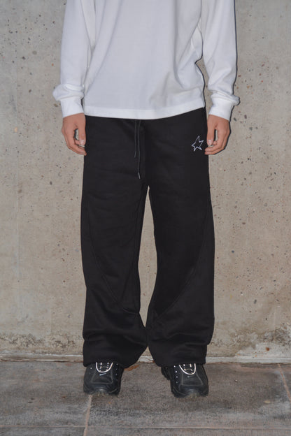 RUNNA SWEATS - BLACK